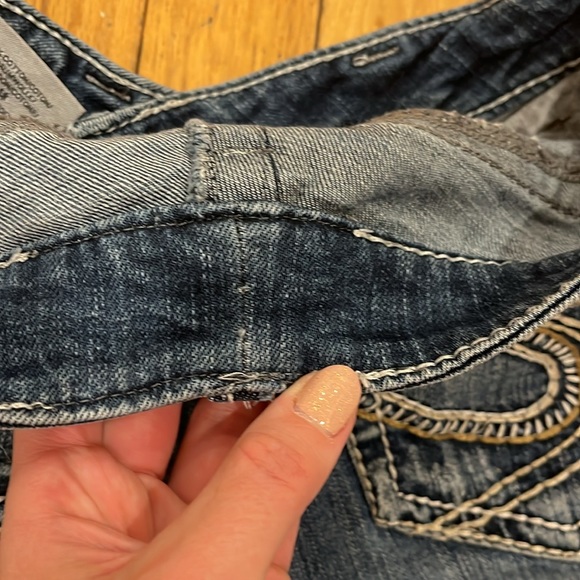 SILVER Frances 18” low rise bootcut distressed jeans. Altered to: 26x34. EUC - Picture 10 of 11